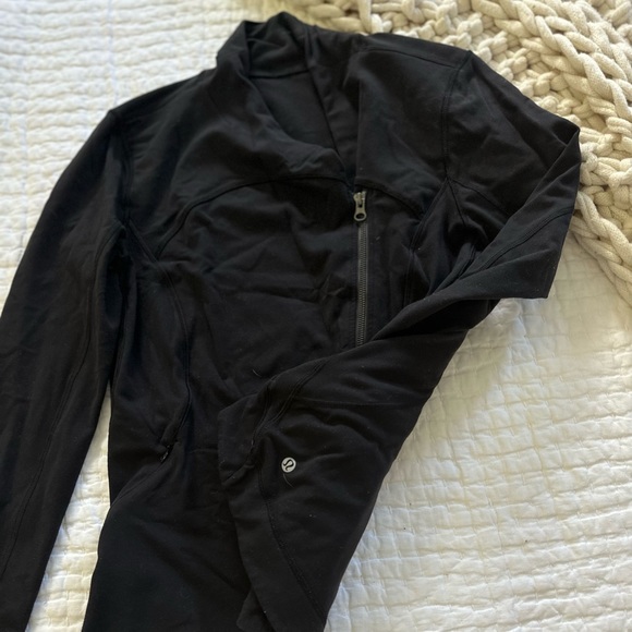 Women’s LULULEMON Activewear Black Jacket Sz S - Picture 7 of 12